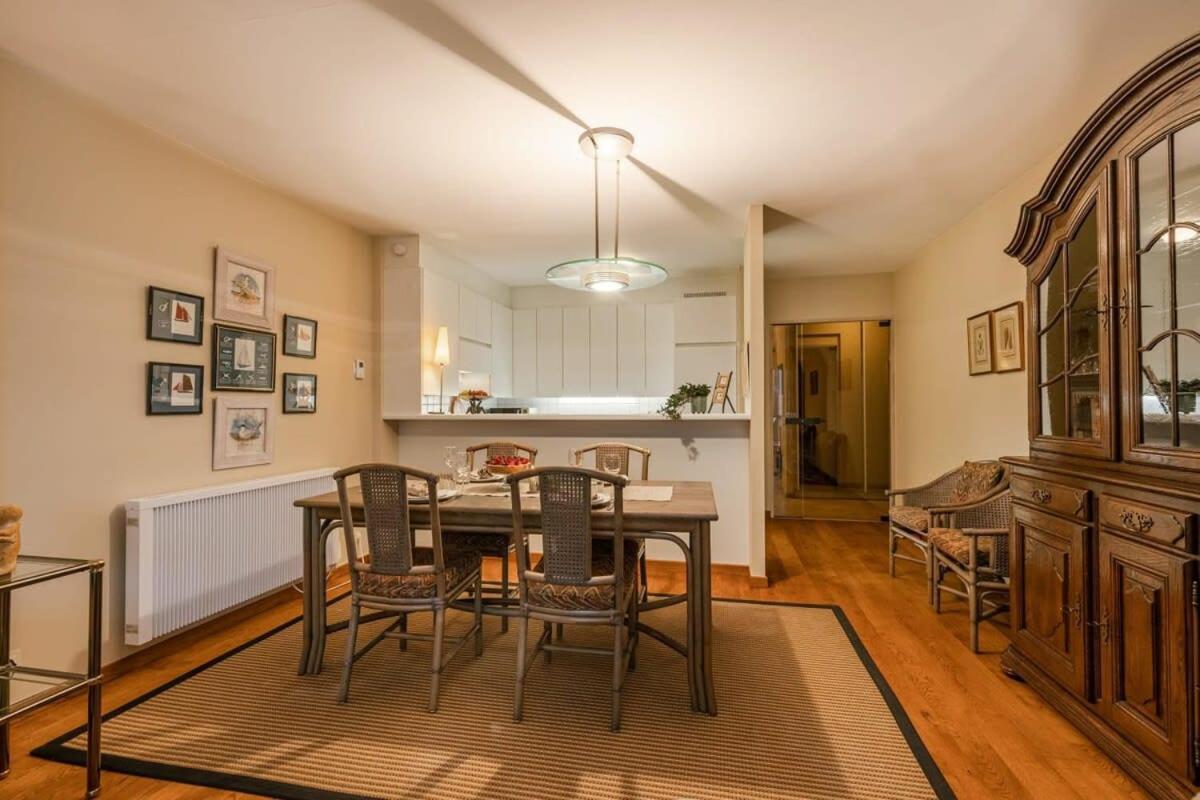Huswell - Authentic Apartment With Terraces And Parking Knokke-Heist Kültér fotó