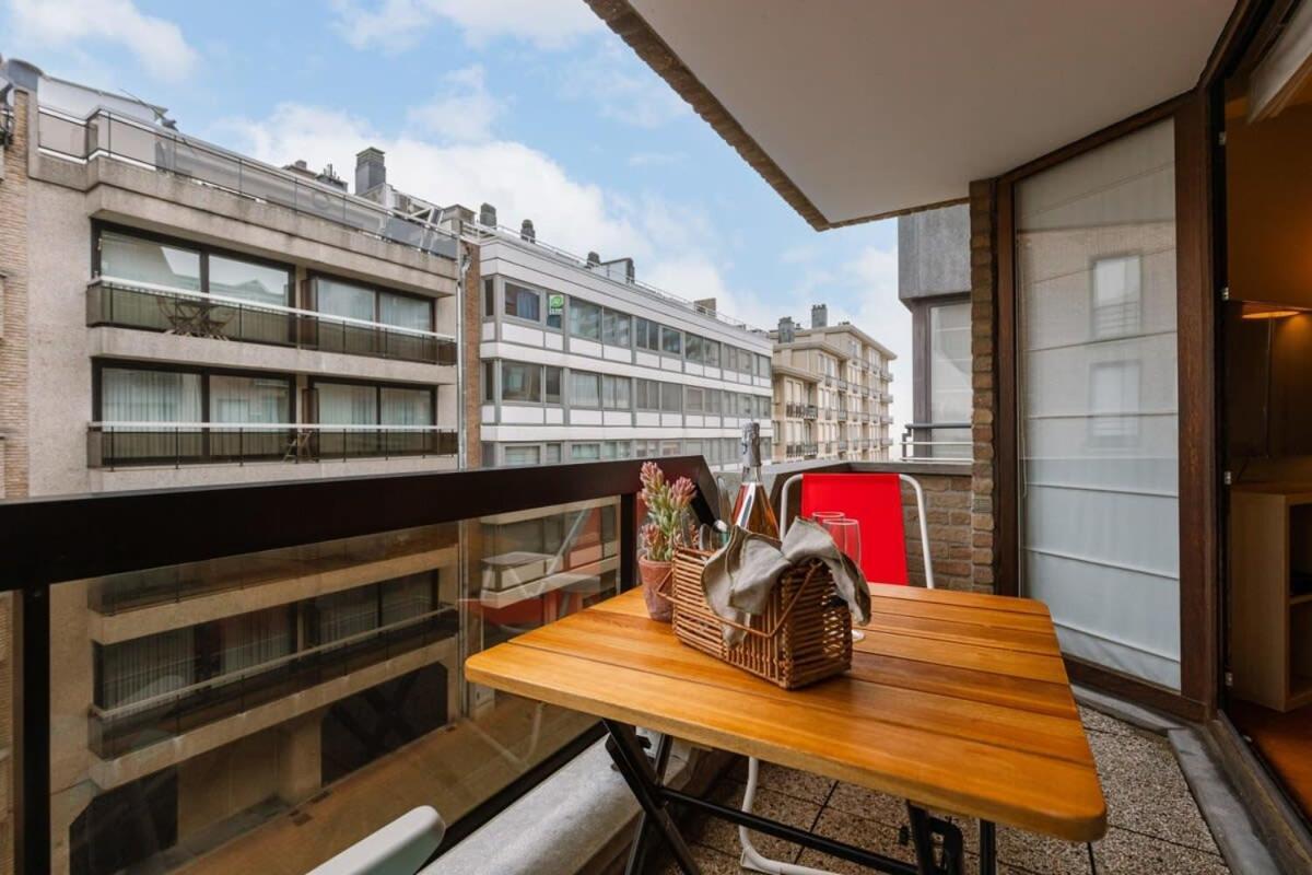 Huswell - Authentic Apartment With Terraces And Parking Knokke-Heist Kültér fotó